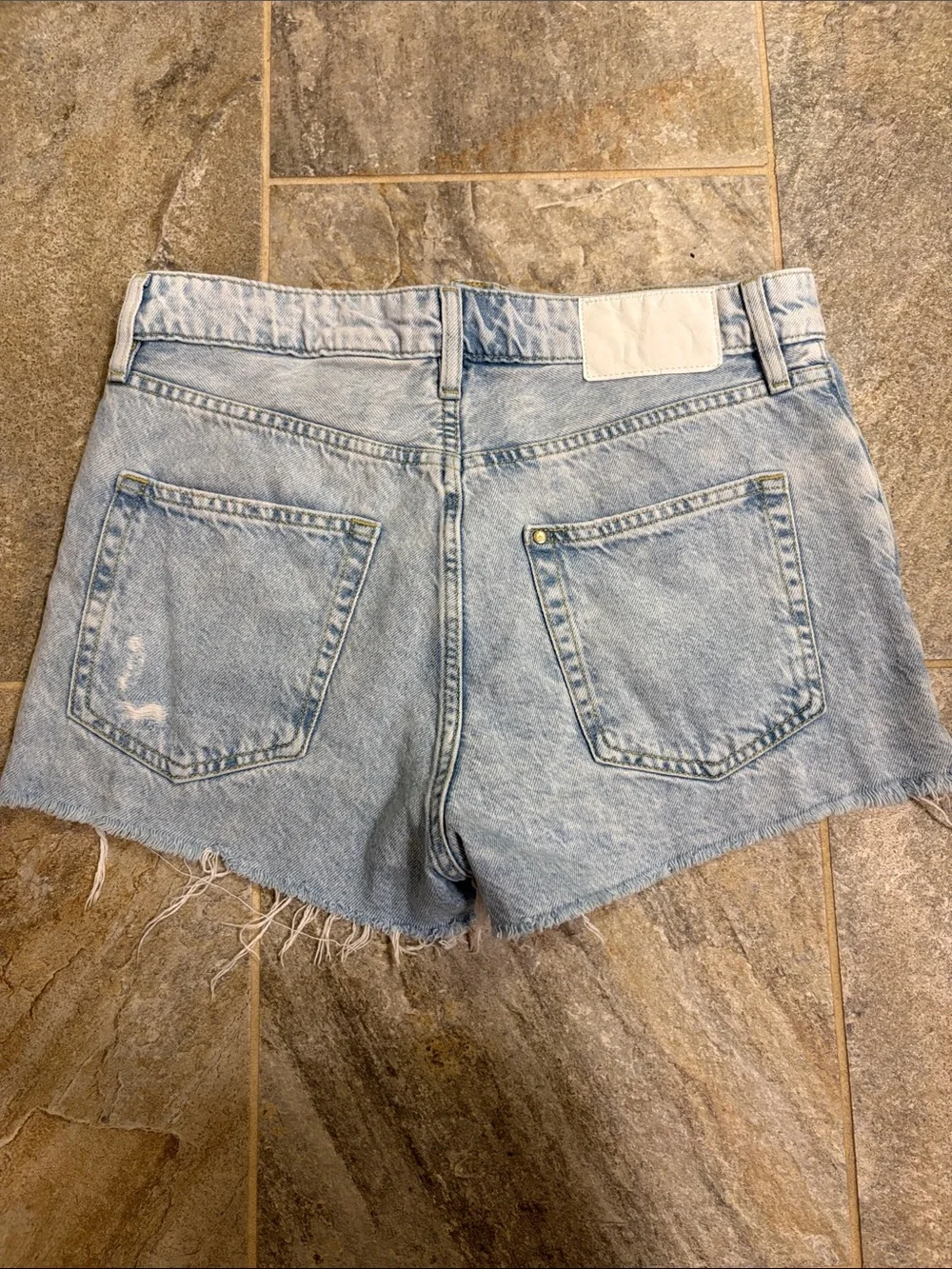 Denim&Denim- Light Wash Distressed Women's Denim Shorts with Frayed Hem
